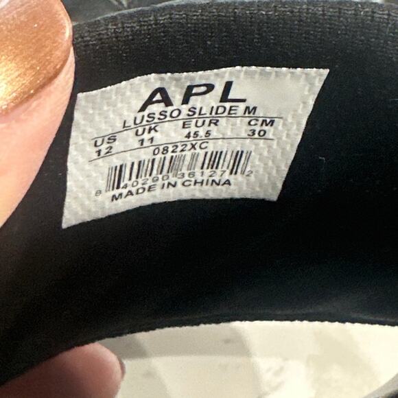 APL: Athletic Propulsion Labs Men's Black Lusso Slide Sandals, NWOT, Size 12 - Picture 4 of 4